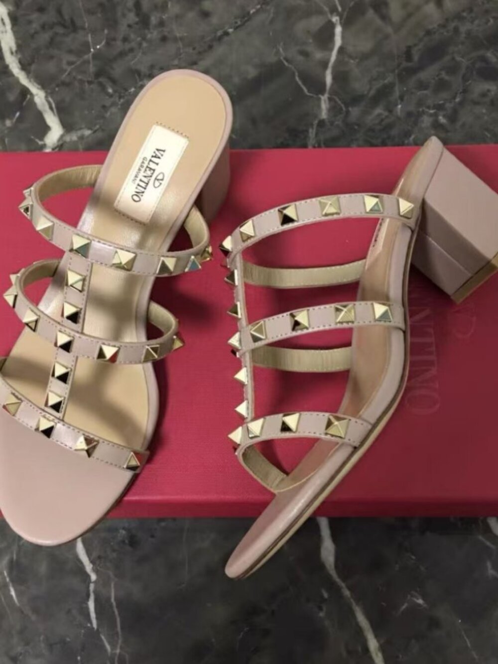 Valentino Pale Pink Lambskin Gold Rockstud Cage Slip-On Low Heel Sandals - Picture 4 of 8